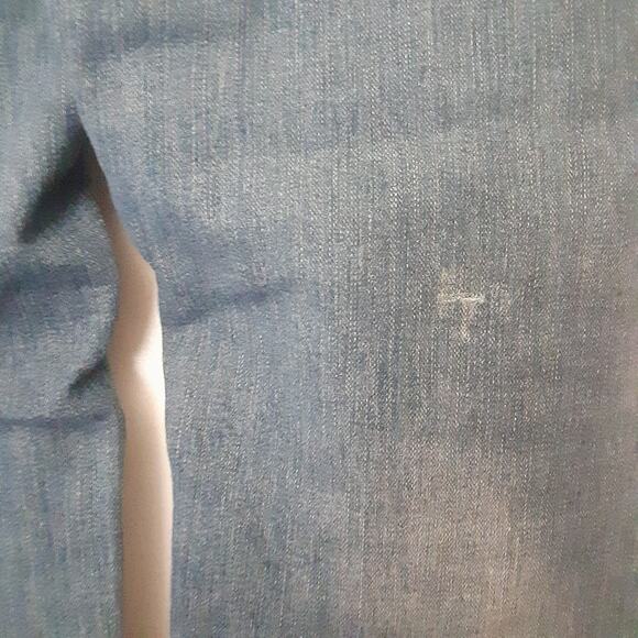 Denim Womans Jeans Contemporary Medium Wash Distressed Blue Size 10 - Picture 9 of 13